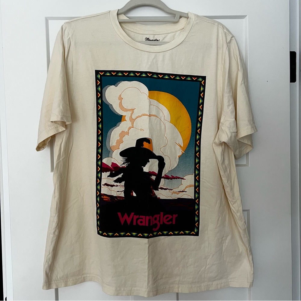 Wrangler Cream Graphic T-Shirt
